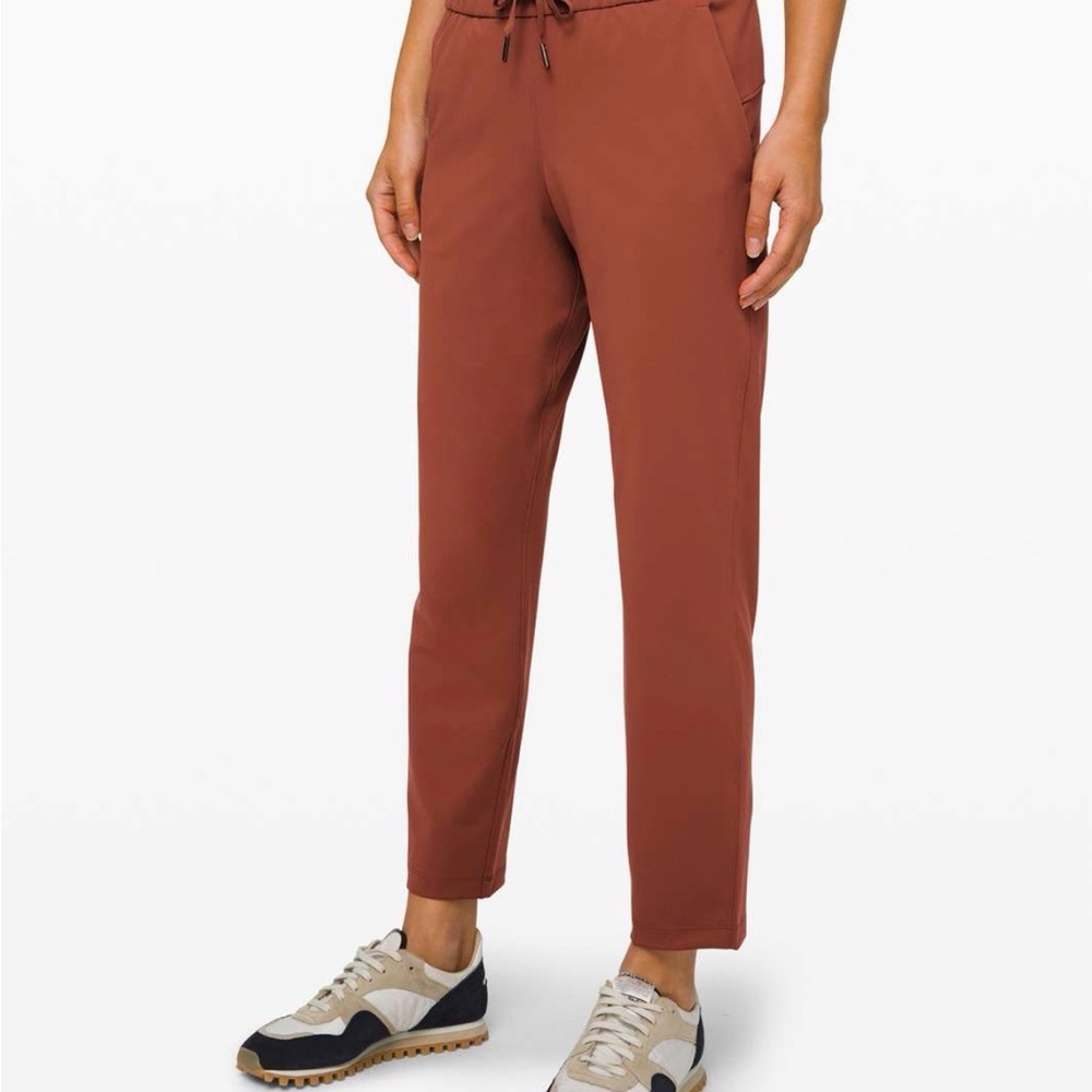 Lululemon On the Fly Pants 4